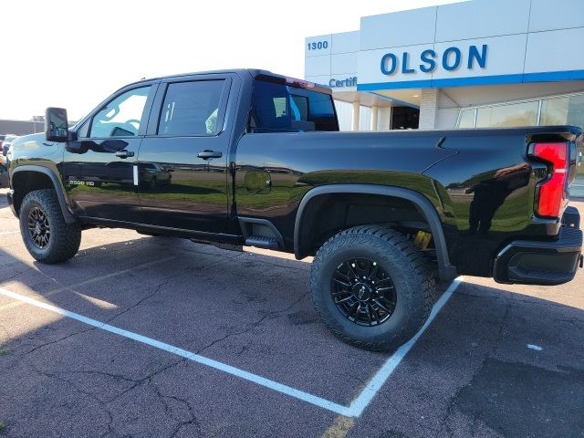 2024 Chevrolet Silverado 2500HD ZR2