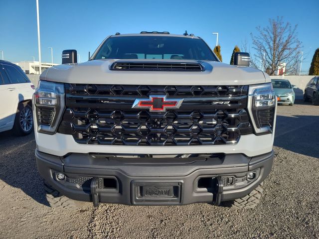 2024 Chevrolet Silverado 2500HD ZR2