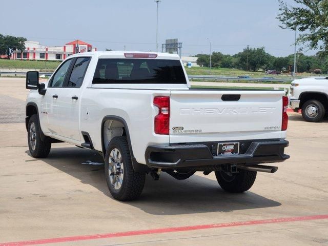 2024 Chevrolet Silverado 2500HD Custom