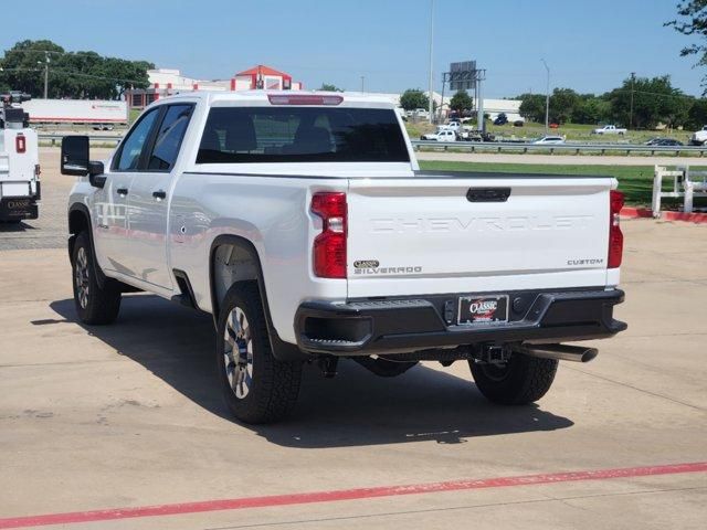 2024 Chevrolet Silverado 2500HD Custom