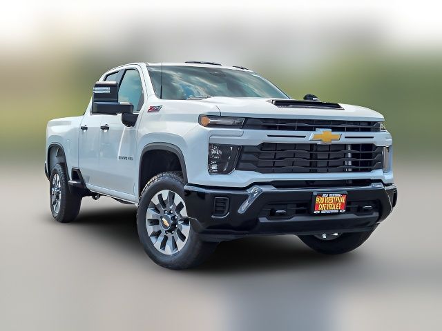 2024 Chevrolet Silverado 2500HD Custom