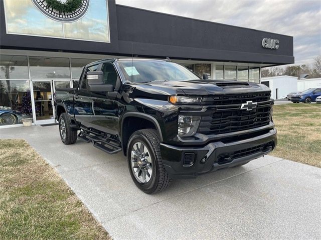 2024 Chevrolet Silverado 2500HD Custom