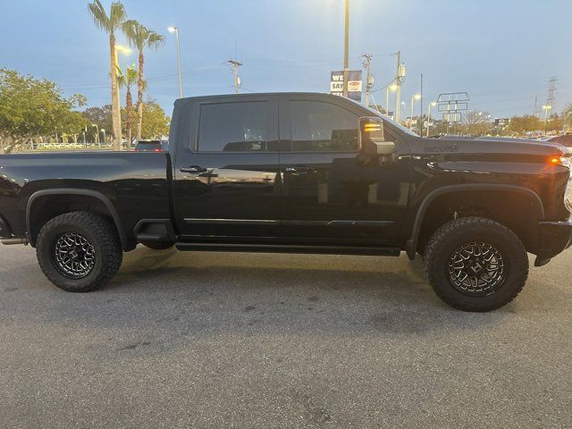 2024 Chevrolet Silverado 2500HD High Country