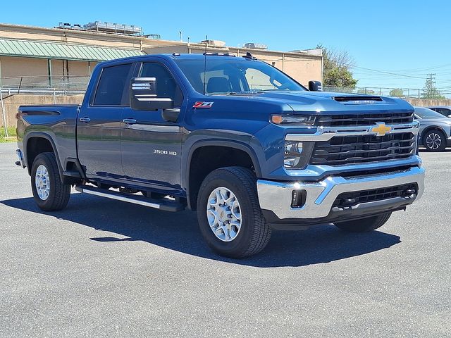 2024 Chevrolet Silverado 3500HD LT