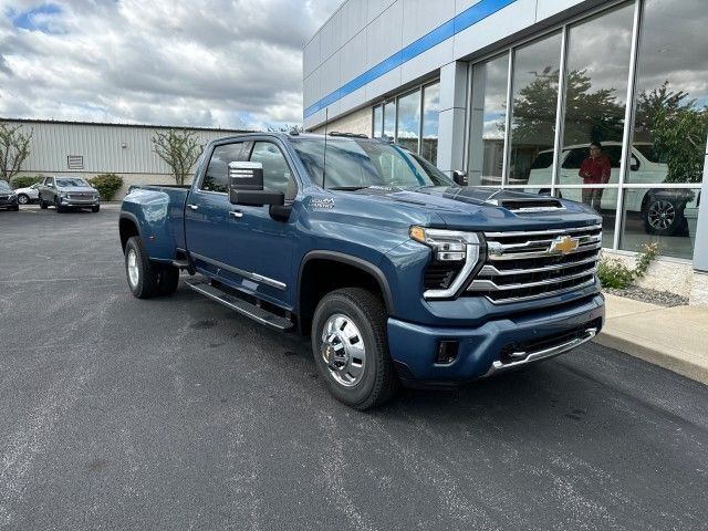 2024 Chevrolet Silverado 3500HD High Country