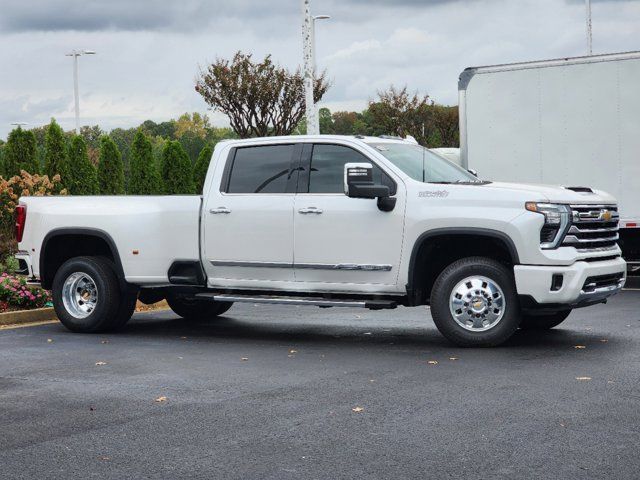 2024 Chevrolet Silverado 3500HD High Country