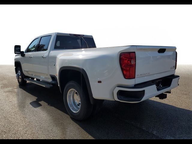 2024 Chevrolet Silverado 3500HD High Country