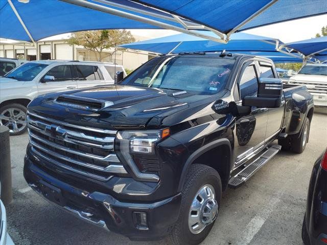 2024 Chevrolet Silverado 3500HD High Country