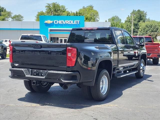 2024 Chevrolet Silverado 3500HD High Country