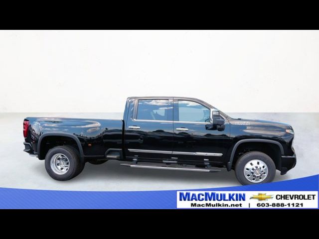 2024 Chevrolet Silverado 3500HD High Country