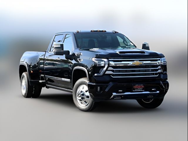 2024 Chevrolet Silverado 3500HD High Country