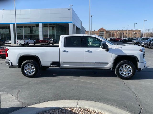 2024 Chevrolet Silverado 3500HD High Country