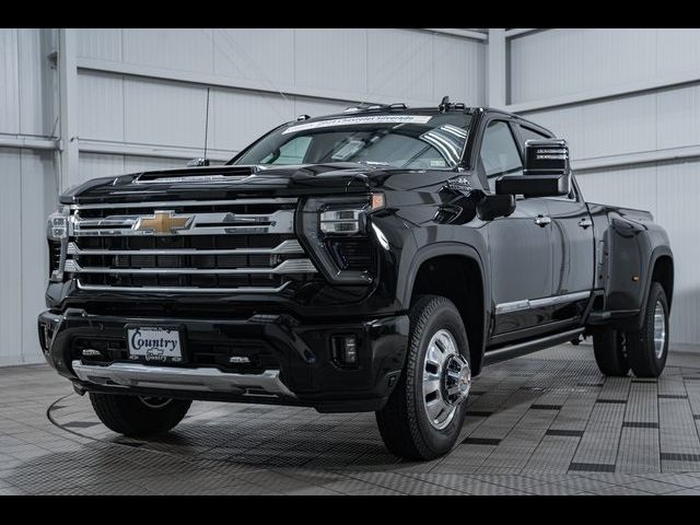 2024 Chevrolet Silverado 3500HD High Country