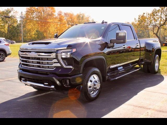 2024 Chevrolet Silverado 3500HD High Country