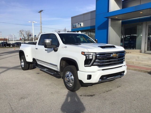 2024 Chevrolet Silverado 3500HD High Country