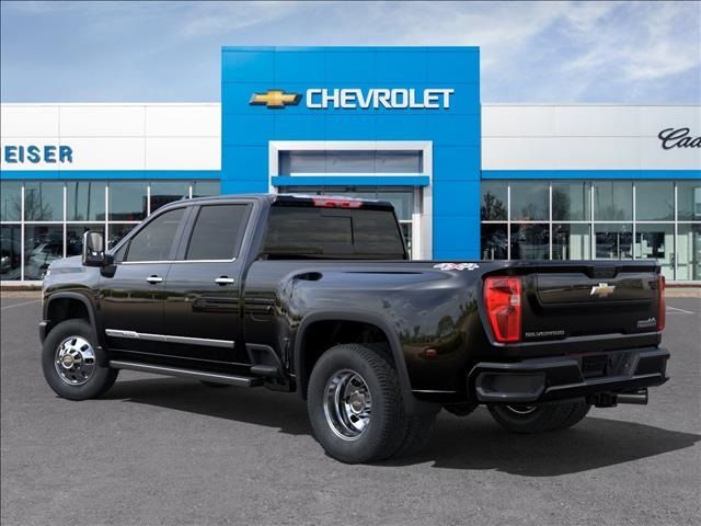 2024 Chevrolet Silverado 3500HD High Country