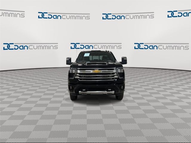 2024 Chevrolet Silverado 3500HD High Country