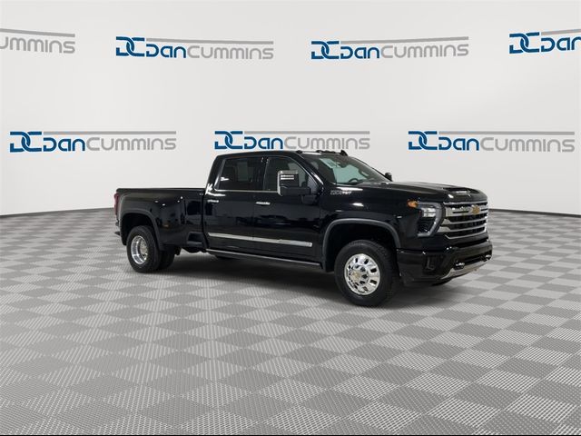 2024 Chevrolet Silverado 3500HD High Country