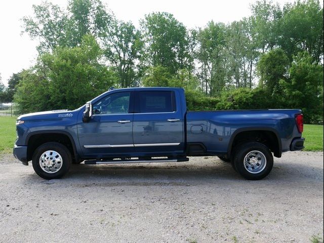 2024 Chevrolet Silverado 3500HD High Country