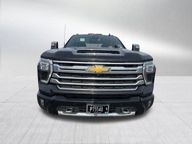 2024 Chevrolet Silverado 3500HD High Country