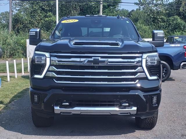 2024 Chevrolet Silverado 3500HD High Country