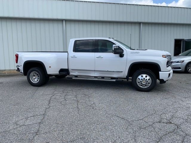 2024 Chevrolet Silverado 3500HD High Country