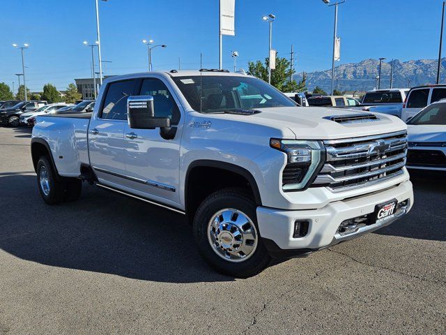 2024 Chevrolet Silverado 3500HD High Country