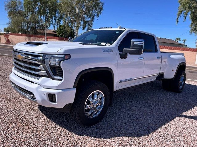 2024 Chevrolet Silverado 3500HD High Country