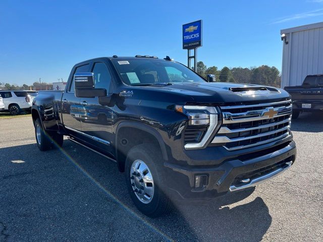 2024 Chevrolet Silverado 3500HD High Country