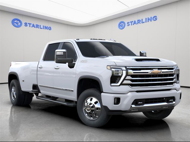 2024 Chevrolet Silverado 3500HD High Country