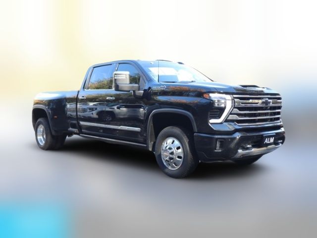 2024 Chevrolet Silverado 3500HD High Country