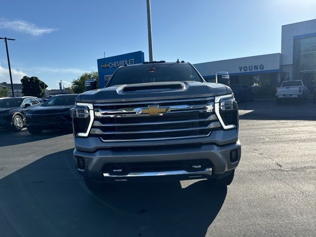 2024 Chevrolet Silverado 3500HD High Country