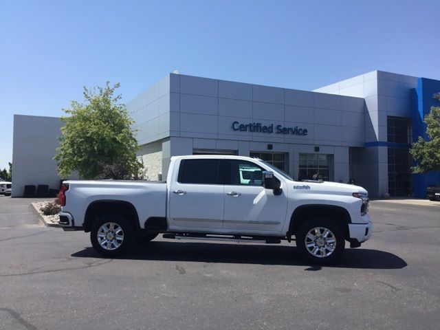 2024 Chevrolet Silverado 3500HD High Country