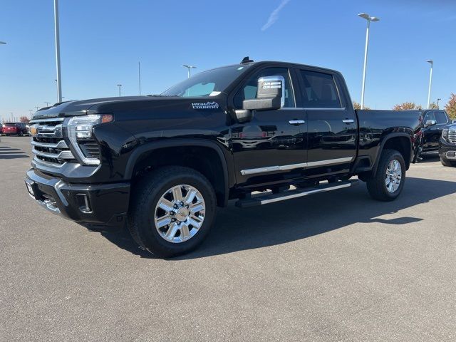 2024 Chevrolet Silverado 3500HD High Country