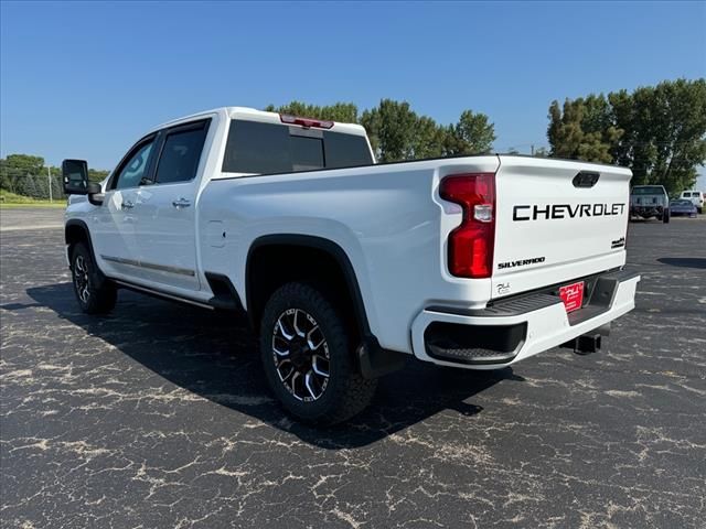 2024 Chevrolet Silverado 3500HD High Country