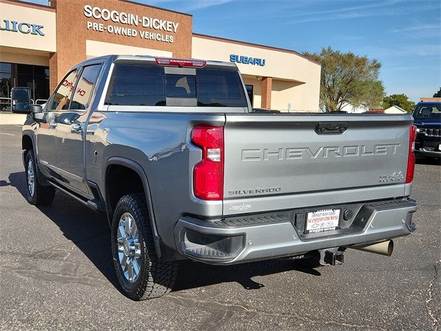 2024 Chevrolet Silverado 3500HD High Country