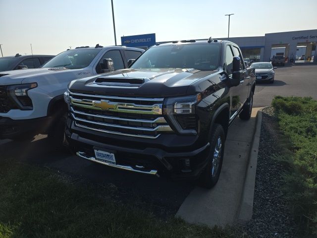 2024 Chevrolet Silverado 3500HD High Country