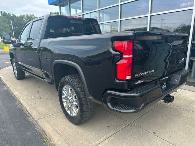 2024 Chevrolet Silverado 3500HD High Country