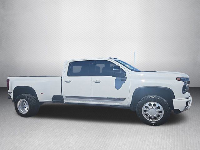 2024 Chevrolet Silverado 3500HD High Country