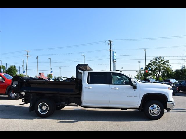 2024 Chevrolet Silverado 3500HD LT