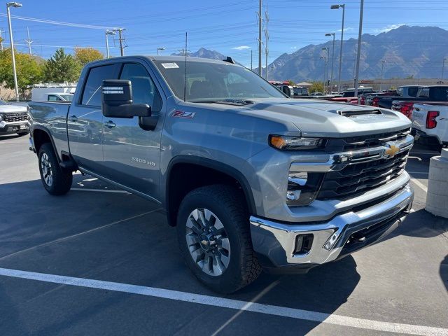 2024 Chevrolet Silverado 3500HD LT