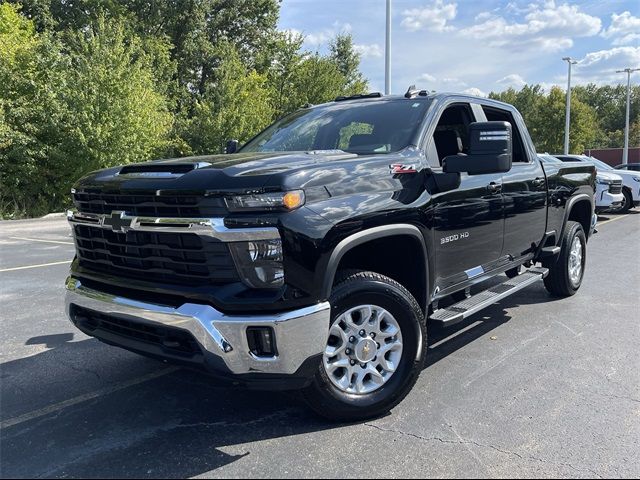 2024 Chevrolet Silverado 3500HD LT