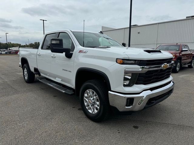 2024 Chevrolet Silverado 3500HD LT