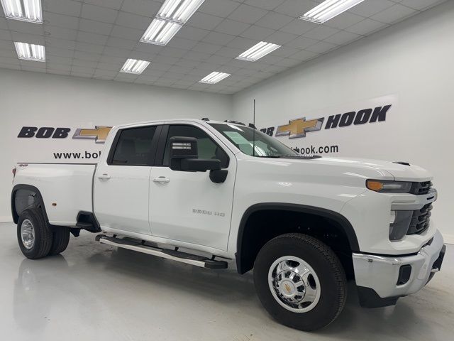 2024 Chevrolet Silverado 3500HD LT