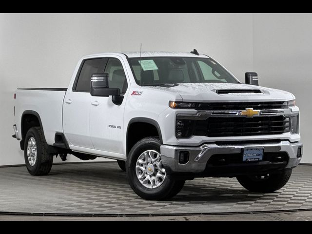 2024 Chevrolet Silverado 3500HD LT