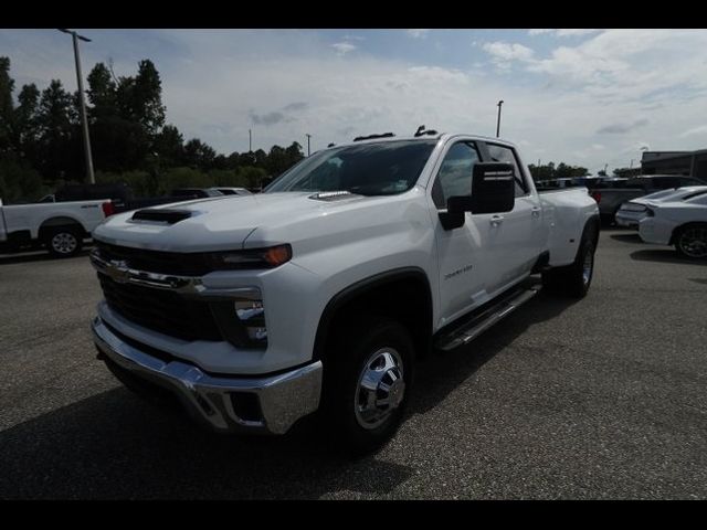 2024 Chevrolet Silverado 3500HD LT