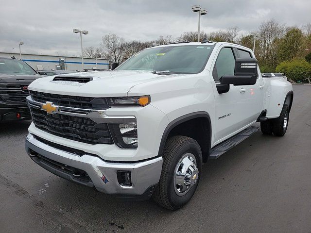 2024 Chevrolet Silverado 3500HD LT