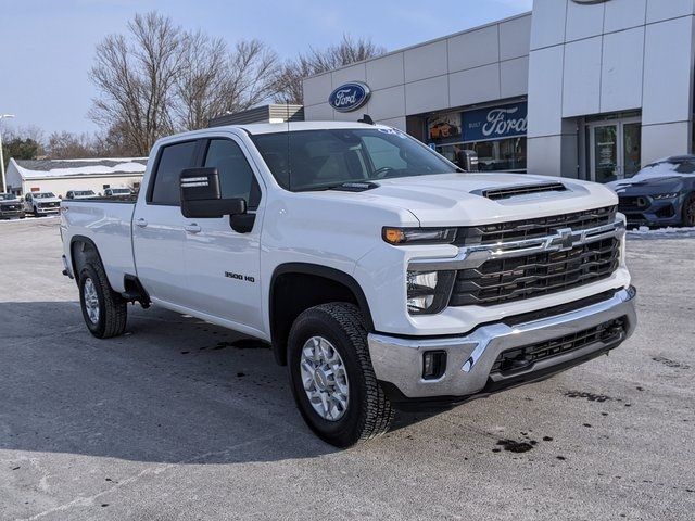 2024 Chevrolet Silverado 3500HD LT