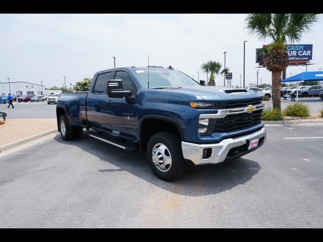 2024 Chevrolet Silverado 3500HD LT