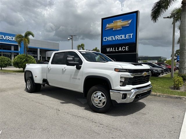 2024 Chevrolet Silverado 3500HD LT